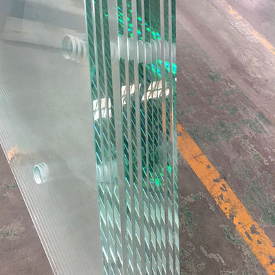 Kính mạ nhựa đậm chất tiết kiệm năng lượng cho các tòa nhà xanh, thân thiện với môi trường và tiết kiệm chi phí