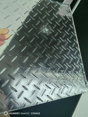 Kính mạ phẳng kiểu chống trượt trong rõ ràng / cực rõ ràng cho sàn ba lớp tùy chỉnh